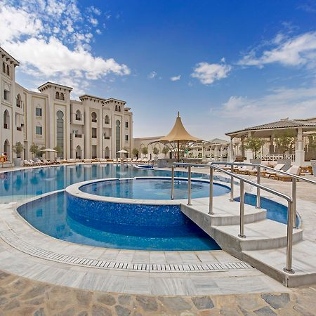 Ezdan Palace Hotel Doha Bagian luar foto